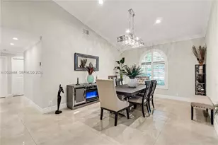 15600 NW 82nd Ct, Miami Lakes, FL 33016 - Photo 15