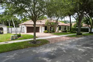 15600 NW 82nd Ct, Miami Lakes, FL 33016 - Photo 31