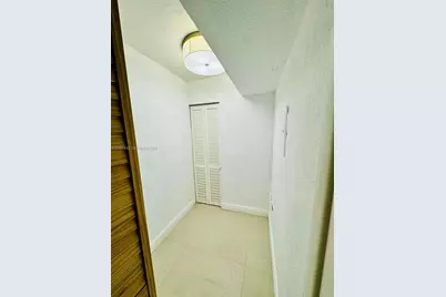6812 Brookline Dr #6812, Hialeah, FL 33015 - Photo 9