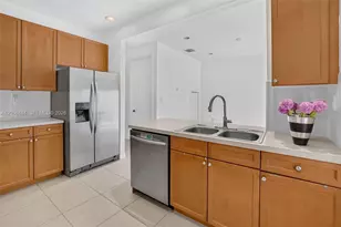 218 Lake Monterey Cir, Boynton Beach, FL 33426 - Photo 23