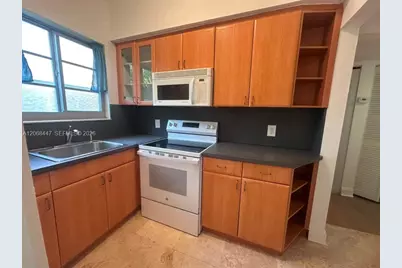 1341 Meridian Ave #202, Miami Beach, FL 33139 - Photo 5