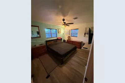 130 NE 123rd St, North Miami, FL 33161 - Photo 21