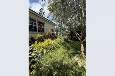 130 NE 123rd St, North Miami, FL 33161 - Photo 43