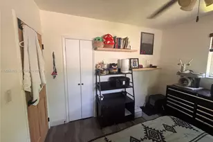 130 NE 123rd St, North Miami, FL 33161 - Photo 29