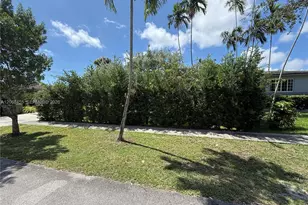 130 NE 123rd St, North Miami, FL 33161 - Photo 5