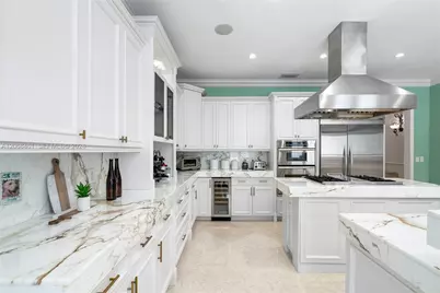 10601 SW 72nd Ct, Pinecrest, FL 33156 - Photo 19