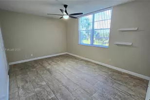 9230 Lagoon Pl, Davie, FL 33324 - Photo 11