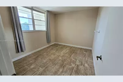9230 Lagoon Pl #310, Davie, FL 33324 - Photo 17