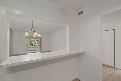 5620 SW 3rd Pl #103, Margate, FL 33068 - Photo 7