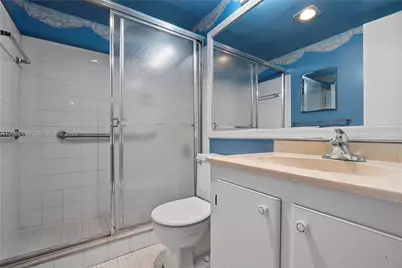 5620 SW 3rd Pl #103, Margate, FL 33068 - Photo 15