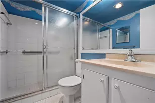 5620 SW 3rd Pl, Margate, FL 33068 - Photo 15