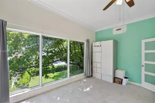 9400 E Bay Harbor Dr, Bay Harbor Islands, FL 33154 - Photo 13