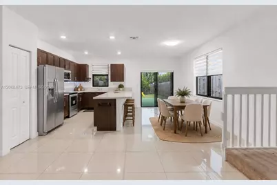 24900 SW 107th Ct, Homestead, FL 33032 - Photo 9