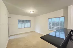 1034 Lenox Ave., Miami Beach, FL 33139 - Photo 7