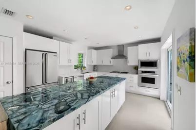 109 1st Dilido Ter, Miami Beach, FL 33139 - Photo 7