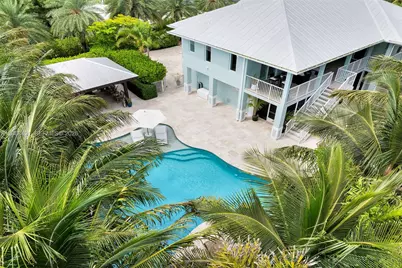 122 S Bahama Dr, Duck Key, FL 33050 - Photo 47