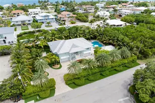 122 S Bahama Dr, Duck Key, FL 33050 - Photo 41