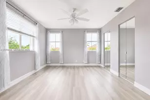 963 Falling Water Rd, Weston, FL 33326 - Photo 11