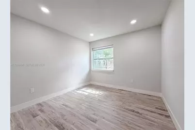 1320 NW 15th St, Homestead, FL 33030 - Photo 11