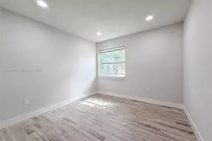 1320 NW 15th St, Homestead, FL 33030 - Photo 11