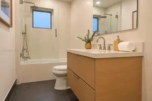 829 Genoa St, Coral Gables, FL 33134 - Photo 11