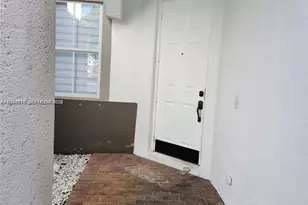 8465 NW 108th Path, Doral, FL 33178 - Photo 3