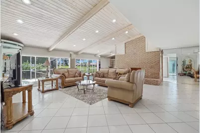 7300 Corkwood Ter, Tamarac, FL 33321 - Photo 27