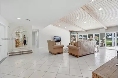 7300 Corkwood Ter, Tamarac, FL 33321 - Photo 15