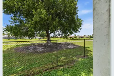 7300 Corkwood Ter, Tamarac, FL 33321 - Photo 55