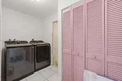 7300 Corkwood Ter, Tamarac, FL 33321 - Photo 11