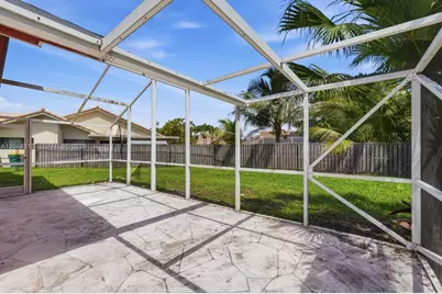 7300 Corkwood Ter, Tamarac, FL 33321 - Photo 61