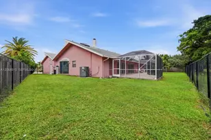 7300 Corkwood Terrace, Tamarac, FL 33321 - Photo 57