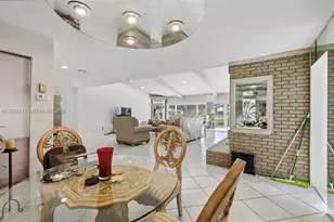 7300 Corkwood Terrace, Tamarac, FL 33321 - Photo 19