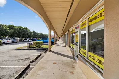 Cafeteria + Mechanic & Tire Shop For Sale â€” Two Businesses in One, Kendall, FL 33186 - Photo 17