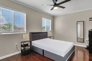 8956 SW 215th Ln, Cutler Bay, FL 33189 - Photo 23