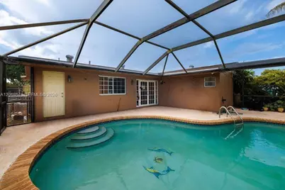 2160 NW 91st Ter, Pembroke Pines, FL 33024 - Photo 31