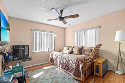 2160 NW 91st Ter, Pembroke Pines, FL 33024 - Photo 23