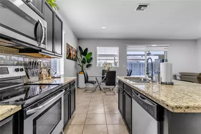 4189 NE 20th St, Homestead, FL 33033 - Photo 13