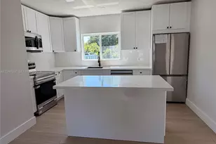 2830 SW 63rd Ave, Miami, FL 33155 - Photo 5
