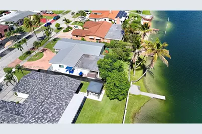1700 W 64th St, Hialeah, FL 33012 - Photo 43