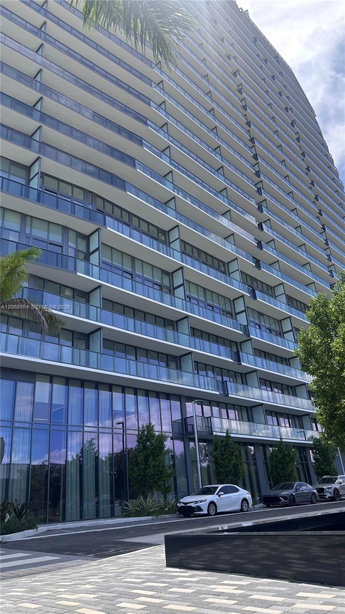 1170 E Hallandale Beach #803 - 1170 E Hallandale Beach #803, Hallandale Beach, FL 33009 Luxury Property | Jose Angel Pina