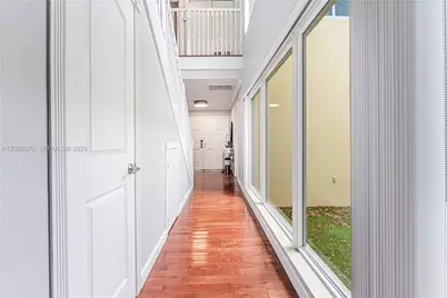 6865 Veronese St, Coral Gables, FL 33146 - Photo 13