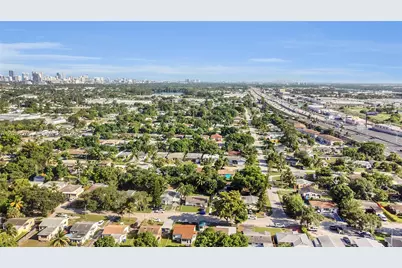 2851 Washington St, Hollywood, FL 33020 - Photo 27