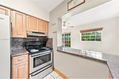 6710 SW 29th St, Miami, FL 33155 - Photo 15