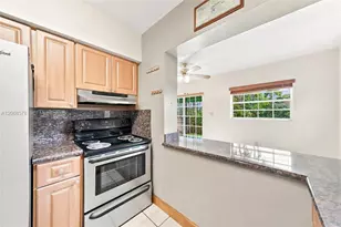 6710 SW 29th St, Miami, FL 33155 - Photo 15