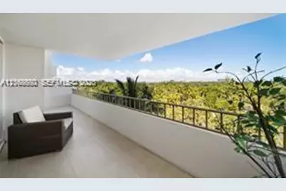 155 Ocean Lane Dr #702, Key Biscayne, FL 33149 - Photo 3