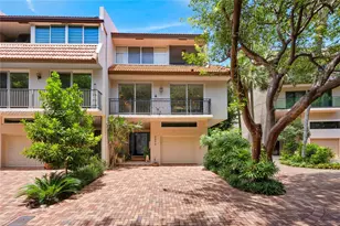 5996 Paradise Point Dr, Palmetto Bay, FL 33157 - Photo 1