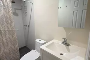1725 SW 32nd St, Fort Lauderdale, FL 33315 - Photo 3