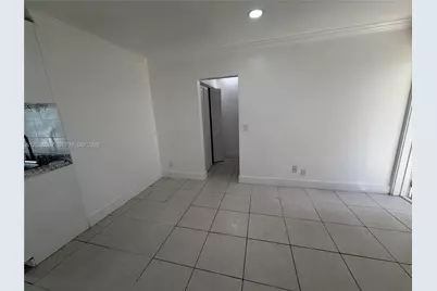 4229 Bougainvilla Dr #2, Lauderdale by the Sea, FL 33308 - Photo 5