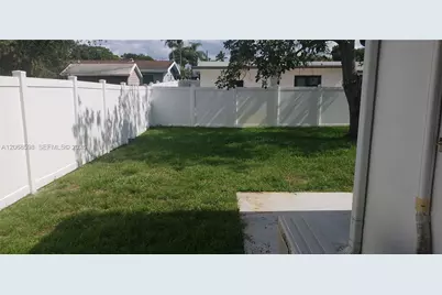 8351 Johnson St, Pembroke Pines, FL 33024 - Photo 21